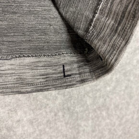 Lululemon Shirt Mens Size L Metal Vent Tech Short Sleeve V Neck in Slate White - Picture 8 of 8